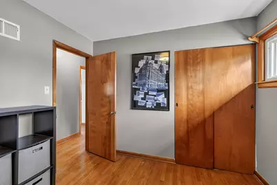4045 S Hately Ave Ave, Saint Francis, WI 53235 - Photo 11