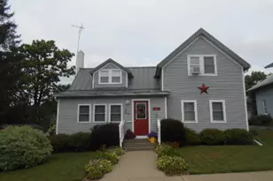 721 Field Ave, Hillsboro, WI 54634 - Photo 3