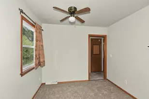 5111 Maplewood Dr, Greendale, WI 53129 - Photo 23