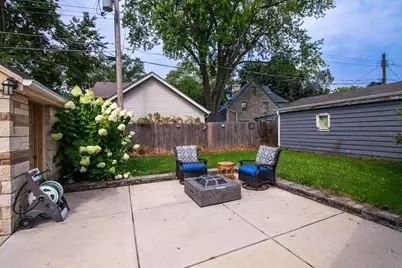 638 N Hine Ave, Waukesha, WI 53188 - Photo 33