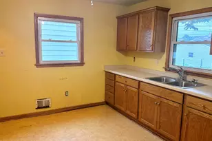 4441 N 65th St, Milwaukee, WI 53218 - Photo 9