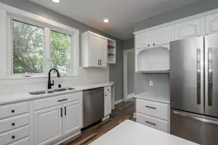 228 N Watertown St, Johnson Creek, WI 53038 - Photo 5
