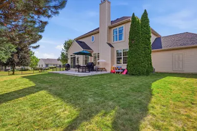 917  Parkton Dr, Waukesha, WI 53189 - Photo 31
