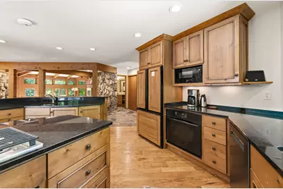 2775 E Moraine Dr, Kewaskum, WI 53040 - Photo 9