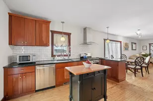 1731 E Bennett Ave, Milwaukee, WI 53207 - Photo 15
