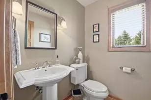 37015 Lower Lake Rd, Summit, WI 53066 - Photo 25