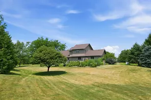37015 Lower Lake Rd, Summit, WI 53066 - Photo 39