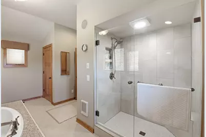 37015  Lower Lake Rd, Summit, WI 53066 - Photo 19
