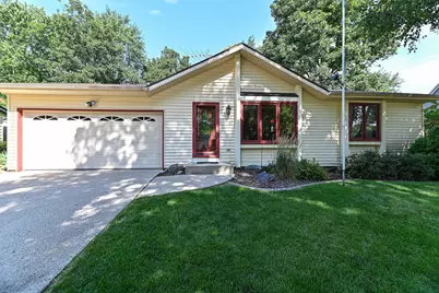 310 S Grandview Blvd, Waukesha, WI 53188 - Photo 5
