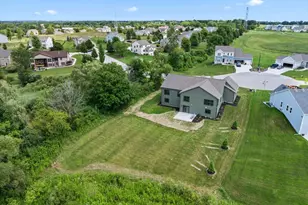 W194N15787 E Gate Ct, Jackson, WI 53037 - Photo 45