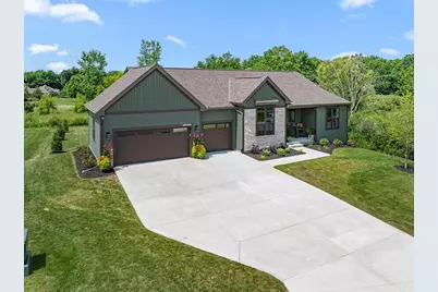 W194N15787  East Gate Ct, Jackson, WI 53037 - Photo 1