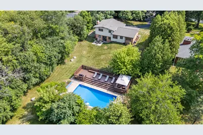 W276N1228  Spring Hill Dr, Pewaukee, WI 53072 - Photo 37