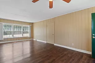 N89W15660 Main St, Menomonee Falls, WI 53051 - Photo 5