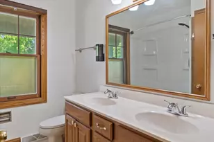 N89W15660 Main St, Menomonee Falls, WI 53051 - Photo 21