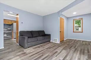 1824 Missouri Ave, South Milwaukee, WI 53172 - Photo 3