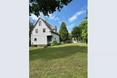2012 N 36th St, Milwaukee, WI 53208 - Photo 17