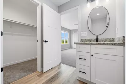 2103  Daisy Dr, West Bend, WI 53090 - Photo 23