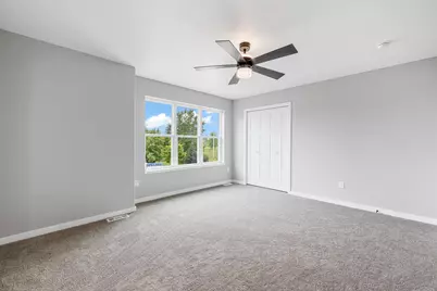 2103  Daisy Dr, West Bend, WI 53090 - Photo 21