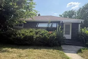 3880 N 93rd St, Milwaukee, WI 53222 - Photo 1