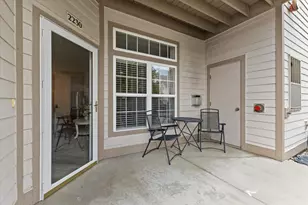 2230 W Vista Bella Dr, Oak Creek, WI 53154 - Photo 3