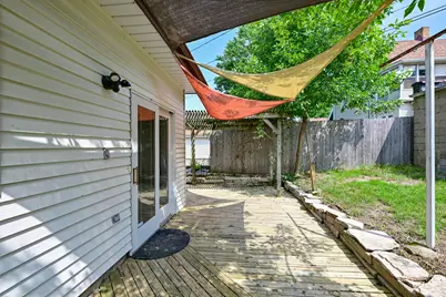 1618 E Newport Ave, Milwaukee, WI 53211 - Photo 33