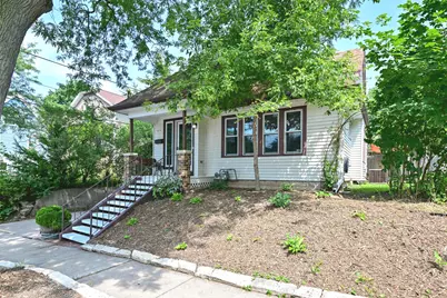 1618 E Newport Ave, Milwaukee, WI 53211 - Photo 35