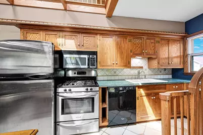 1618 E Newport Ave, Milwaukee, WI 53211 - Photo 13