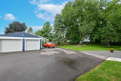 105  Roberts Rd, Dousman, WI 53118 - Photo 19