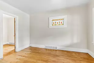 661 S 61st St, Milwaukee, WI 53214 - Photo 11