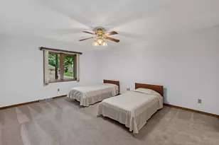 S70W16663 Hedgewood Dr, Muskego, WI 53150 - Photo 23