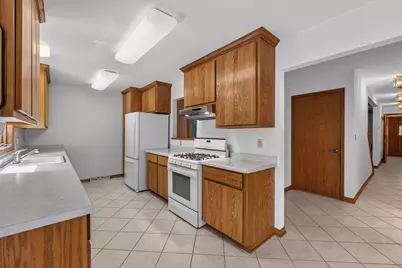 S70W16663  Hedgewood Dr, Muskego, WI 53150 - Photo 15