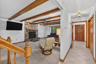 S70W16663  Hedgewood Dr, Muskego, WI 53150 - Photo 5