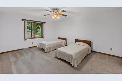 S70W16663  Hedgewood Dr, Muskego, WI 53150 - Photo 25