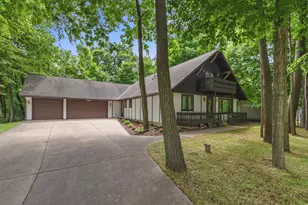 S70W16663 Hedgewood Dr, Muskego, WI 53150 - Photo 1