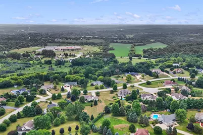 S28W30753  Wild Berry Ln, Genesee, WI 53188 - Photo 45