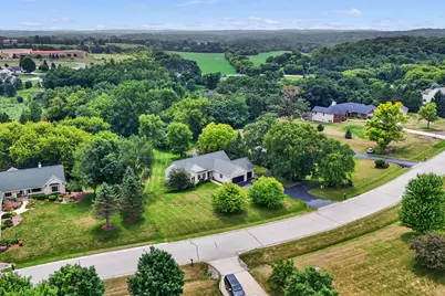 S28W30753  Wild Berry Ln, Genesee, WI 53188 - Photo 43