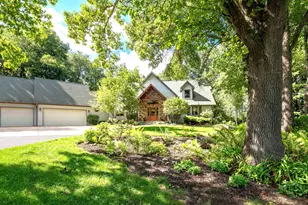 N6433 Horse Hollow Ln, Spring Prairie, WI 53105 - Photo 3