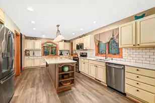 N6433 Horse Hollow Ln, Spring Prairie, WI 53105 - Photo 17
