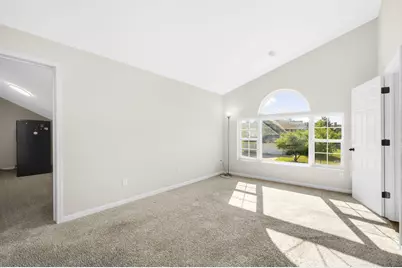 9140 W Elm Ct #D, Franklin, WI 53132 - Photo 19