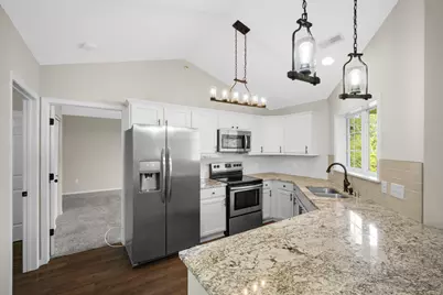 9140 W Elm Ct #D, Franklin, WI 53132 - Photo 9