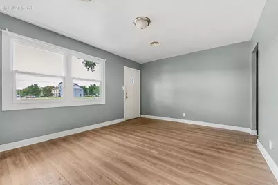 5500 N 60th St, Milwaukee, WI 53218 - Photo 7