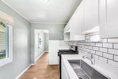 5500 N 60th St, Milwaukee, WI 53218 - Photo 9