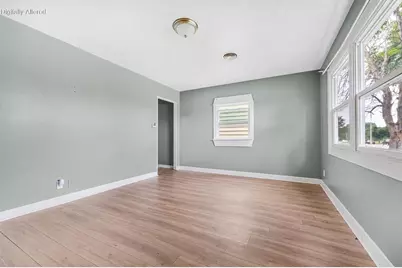5500 N 60th St, Milwaukee, WI 53218 - Photo 5