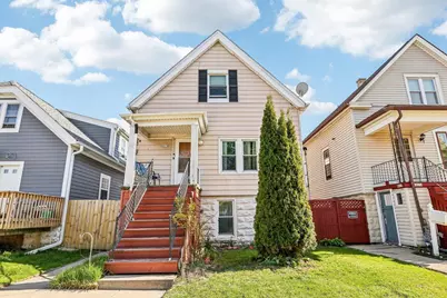 1823 W Kerney Pl #1823A, Milwaukee, WI 53215 - Photo 1