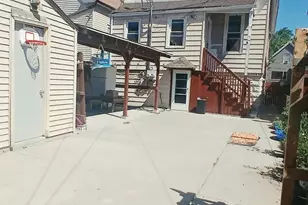 1823 W Kerney Pl, Milwaukee, WI 53215 - Photo 33