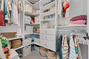 N42W22777 London Ct, Pewaukee, WI 53072 - Photo 51