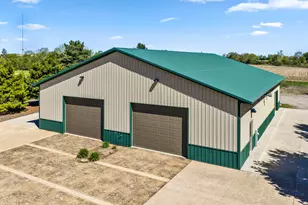 8118 Dunkelow Rd, Racine, WI 53126 - Photo 57