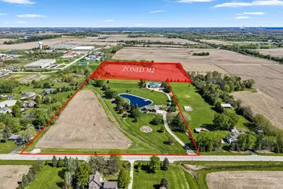 8118  Dunkelow Rd, Racine, WI 53126 - Photo 73