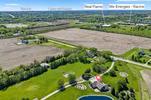 8118 Dunkelow Rd, Racine, WI 53126 - Photo 83