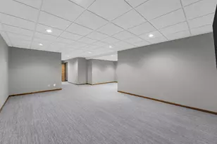 8118 Dunkelow Rd, Racine, WI 53126 - Photo 43